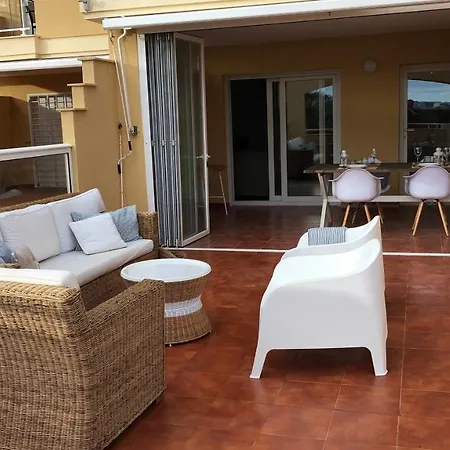 Denia. Bajo En Primera Linea *
