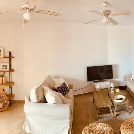 Denia. Bajo En Primera Linea Apartment *