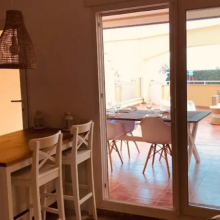 Denia. Bajo En Primera Linea Lägenhet Denia